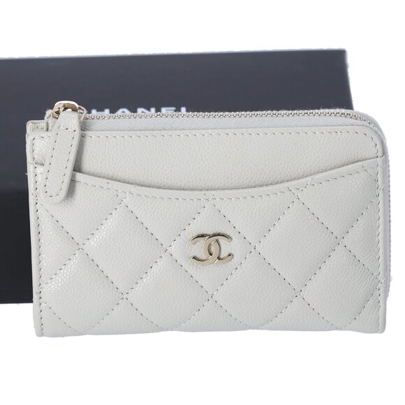 CHANEL Matelasse Card Wallet AP3179 Light Gray Grained Shiny Caviar Leather - Picture 1 of 5